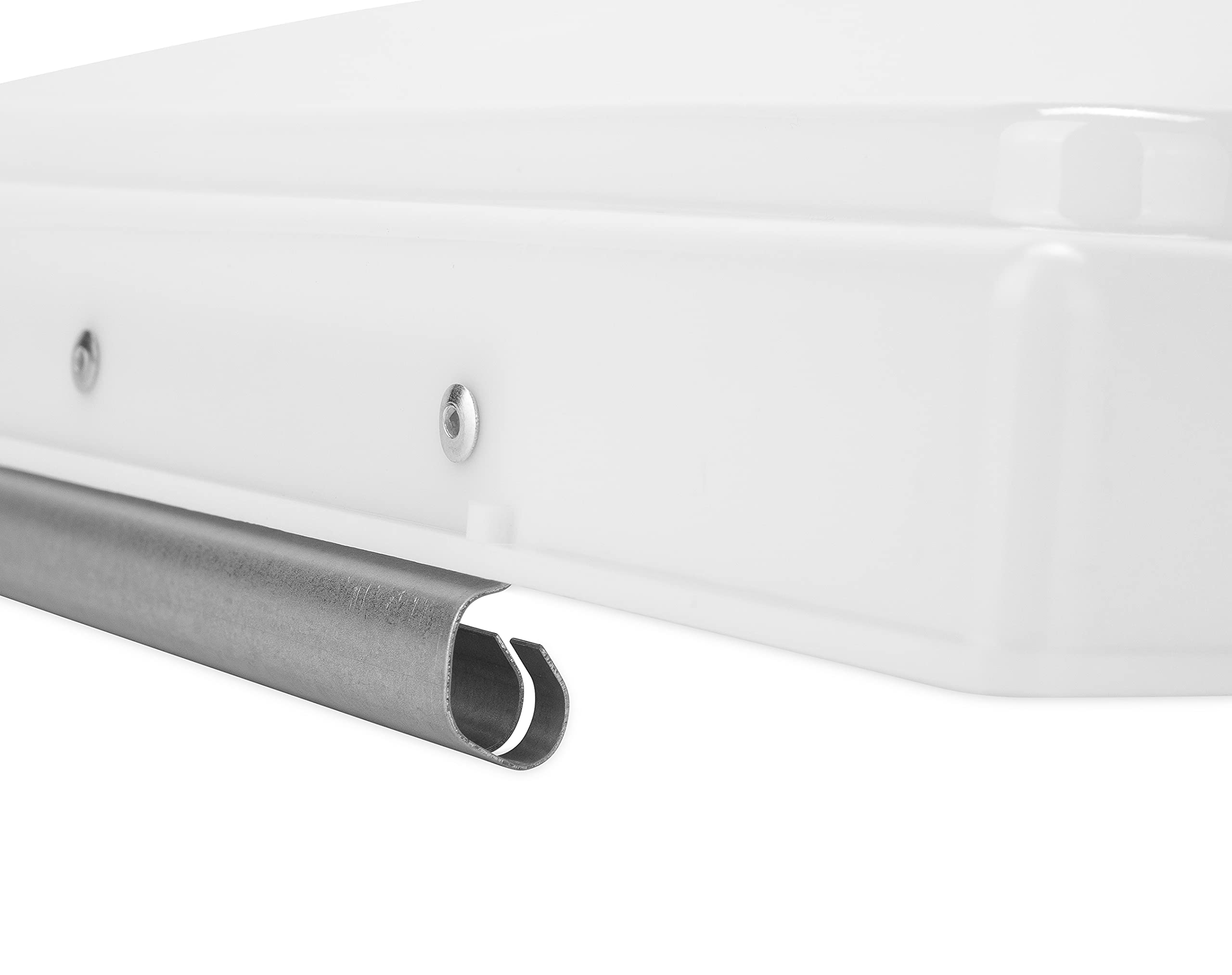 Camco vent lid packaging shows included hardware for quick install.