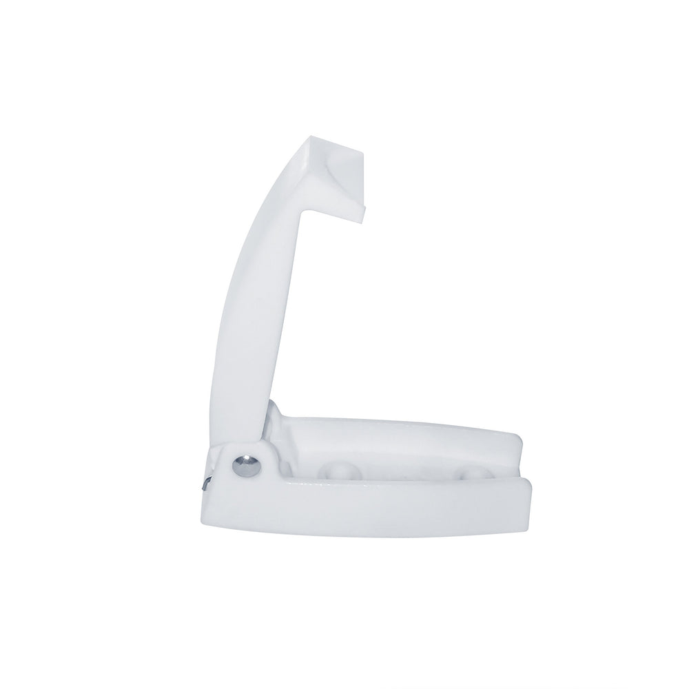 Camp'N sturdy spring clip keeps the latch firmly secured during travel and vibrations.