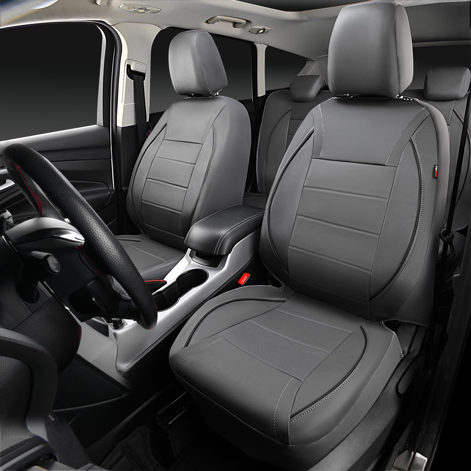 CAR PASS breathable texture detail enhances comfort across seasons.