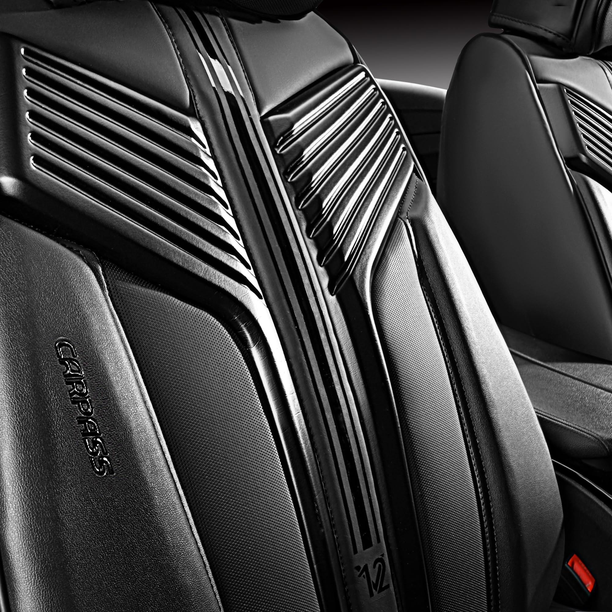CAR PASS breathable waterproof seat protector preserving upholstery cleanliness.