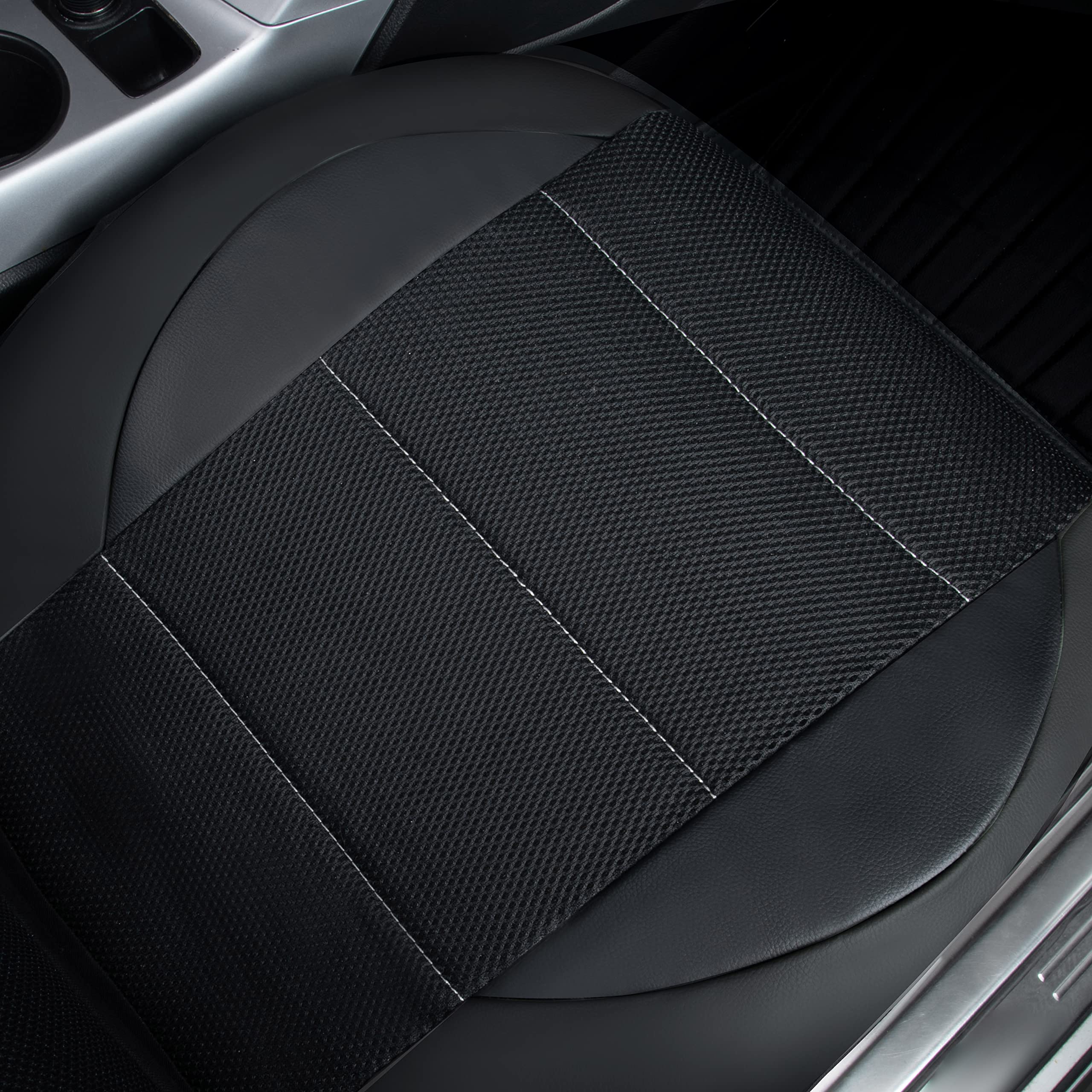 CAR PASS machine-washable polyester foam backing for cleaning.