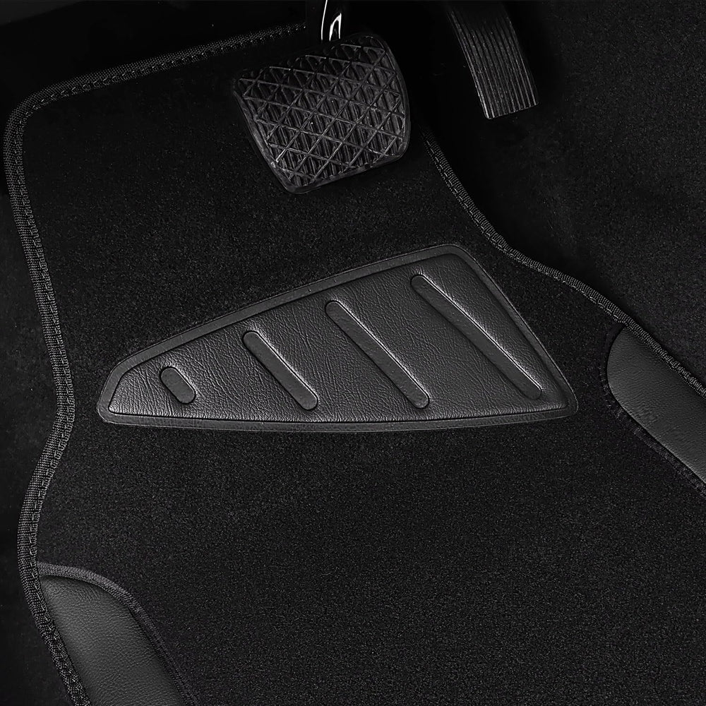 CAR PASS rear dimensions offering comprehensive backseat protection
