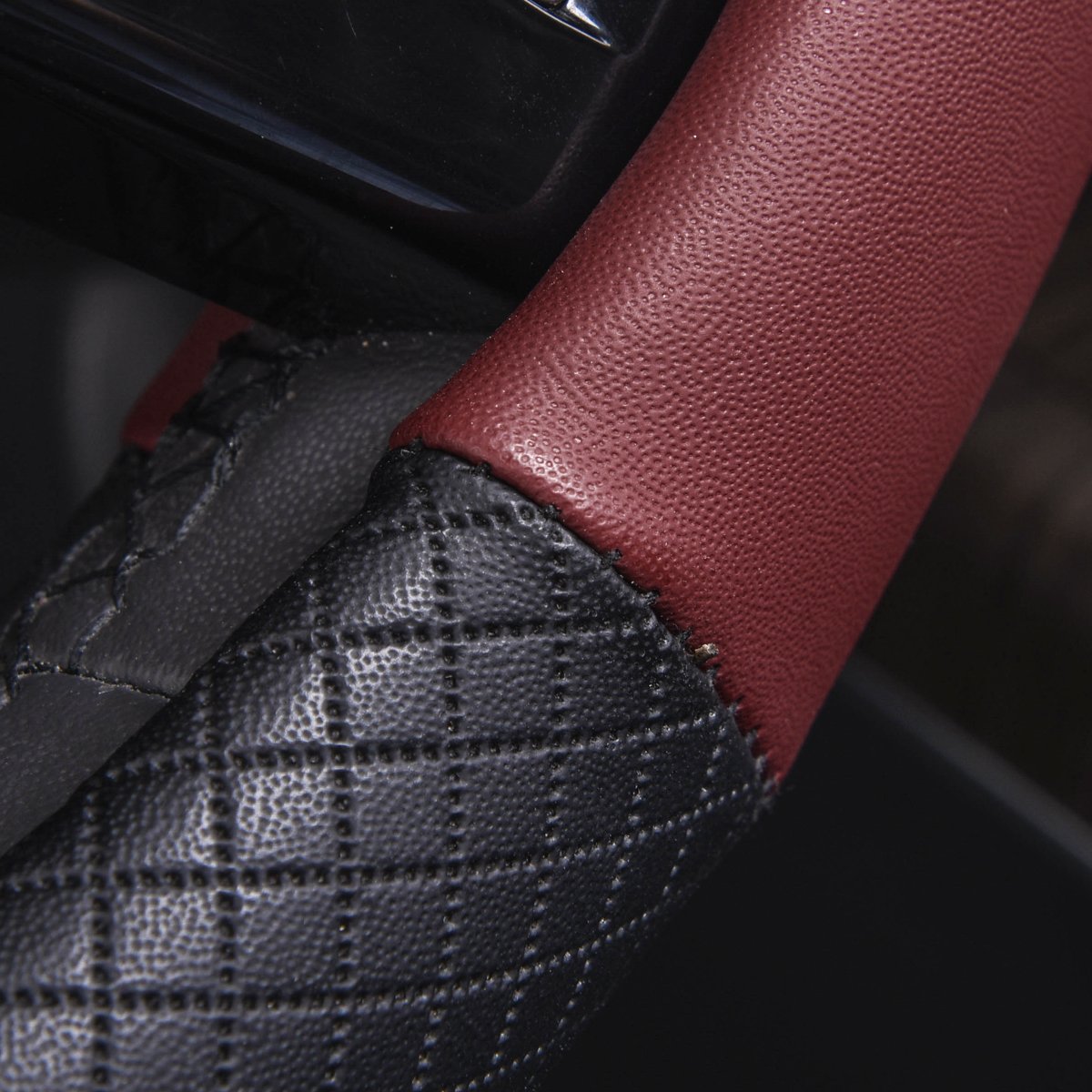 CAR PASS Rhombus interior accent in black burgundy palette.