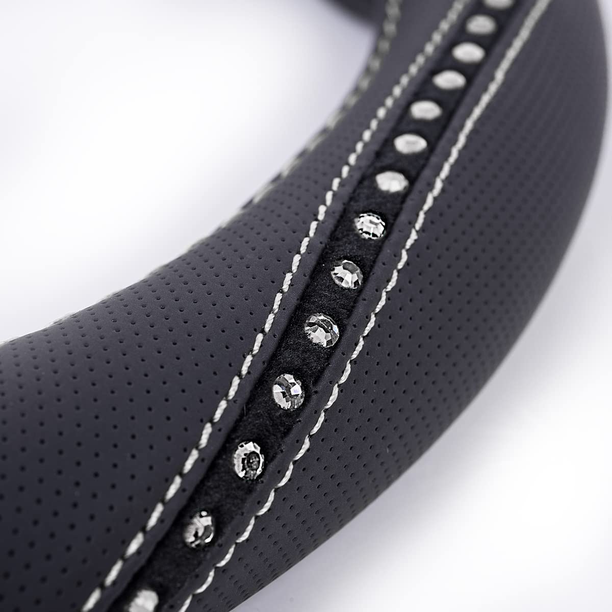 CAR PASS studded diamonds add dramatic sparkle to daily commutes