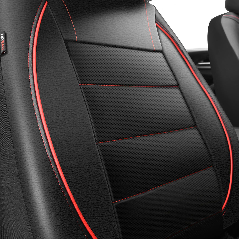 CAR PASS wrinkle-resistant leather maintains a smooth, premium look.