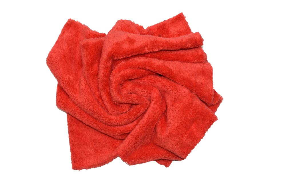 CARCAREZ edgeless microfiber towel design prevents scratches during detailing.