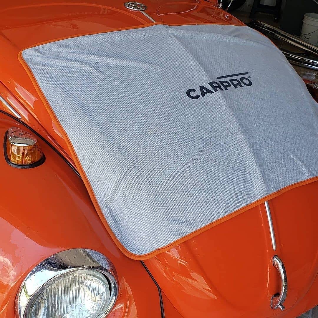 CARPRO DHydrate drying towel orange edge closeup reveals durable microfiber