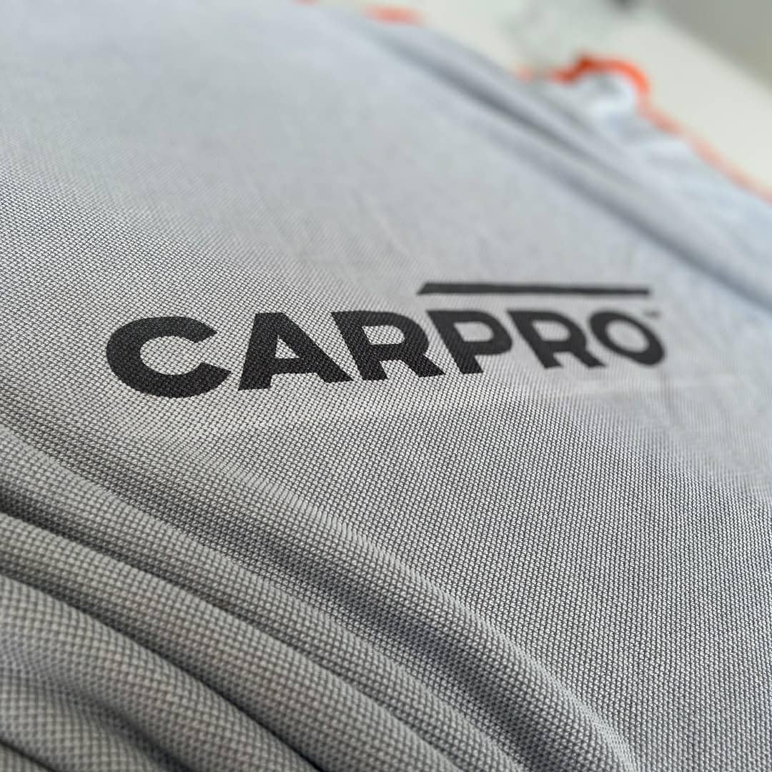 CARPRO DHydrate 540gsm 80/20 microfiber closeup emphasizes absorbent texture