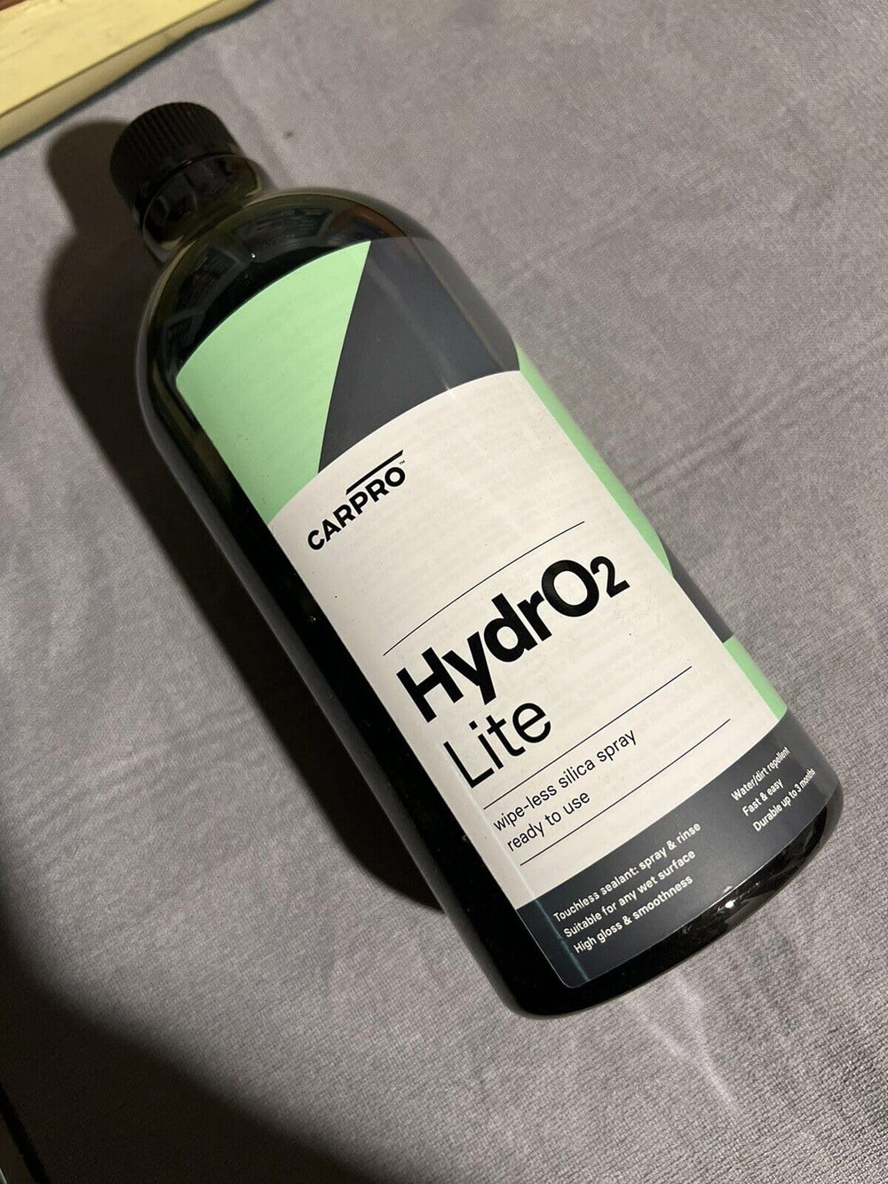 CARPRO HydrO2 Lite label close-up reveals production date and formula.