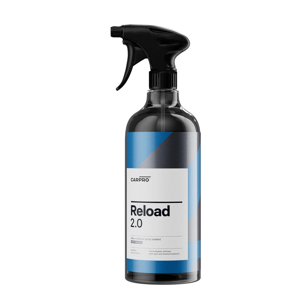 CARPRO Reload 2.0 spray bottle with glossy finish for easy application