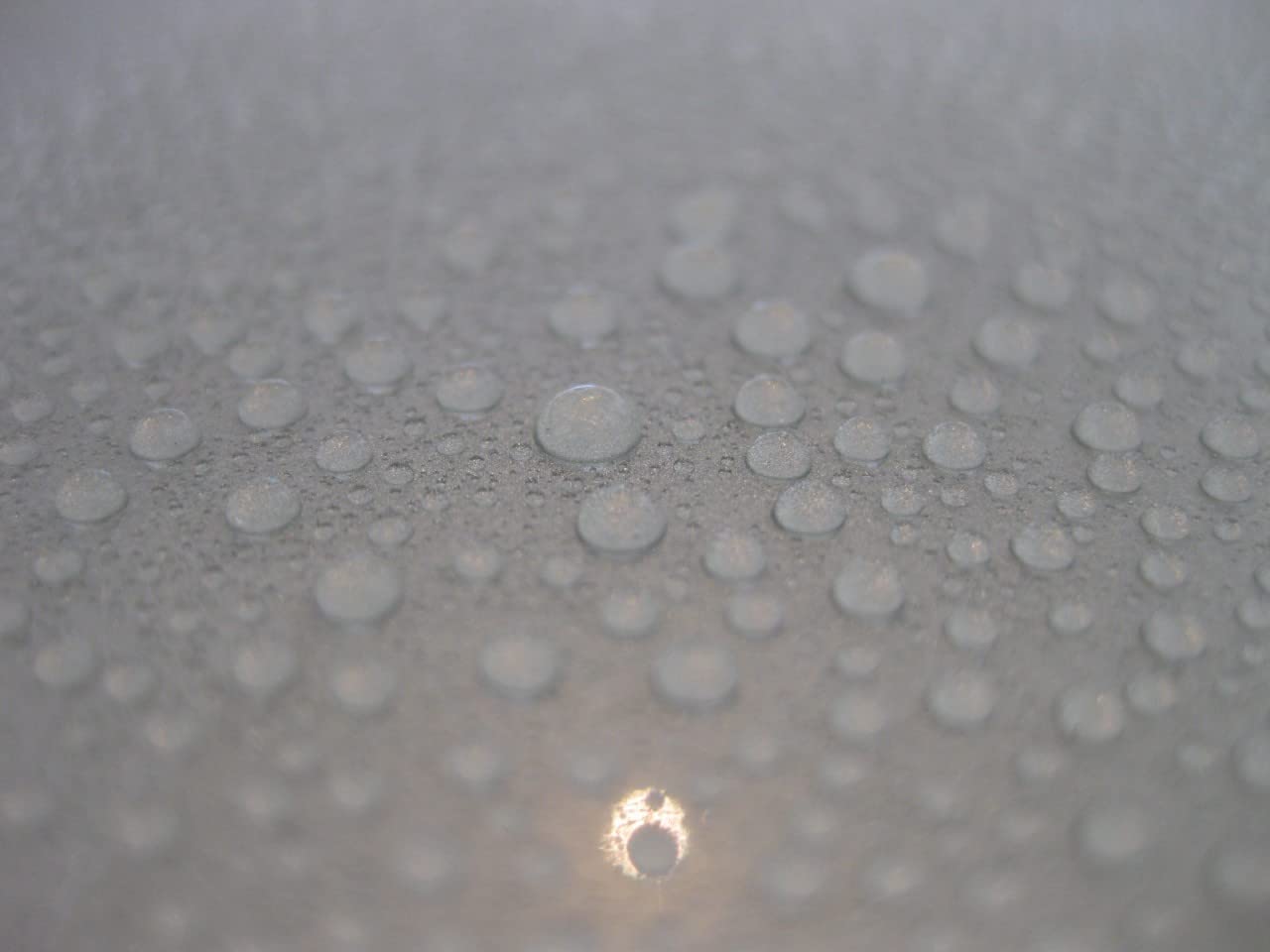 CARPRO Reload 2.0 spray nozzle provides even mist for uniform coating.