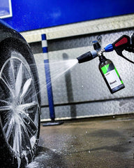 CARPRO Reset foam on car shows rich lubrication during washing