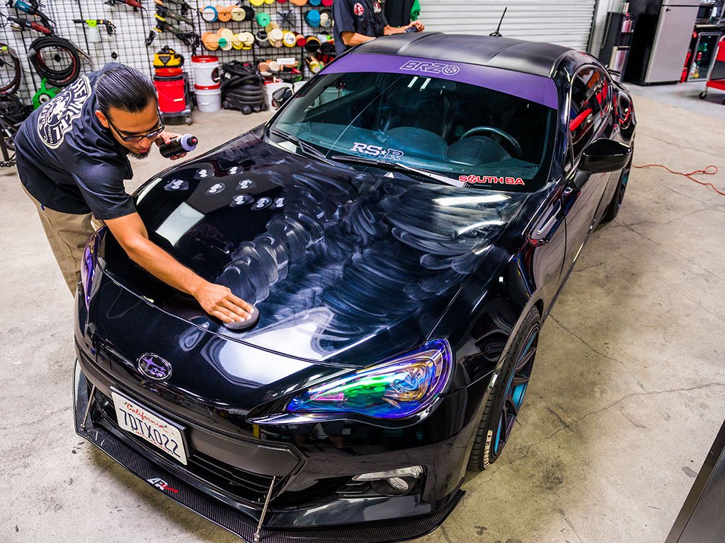 Chemical Guys Black Light delivers a wet gloss finish on dark paint