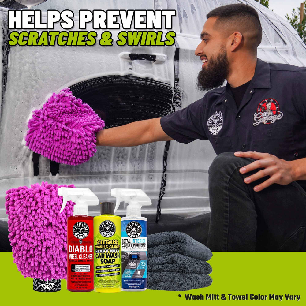 Chemical Guys kit: safe for all finishes, improving wash results.