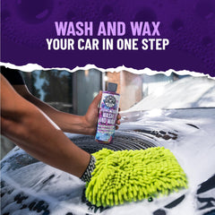 Chemical Guys Extreme Bodywash & Wax foam suds demonstrate thick lather for safe washing