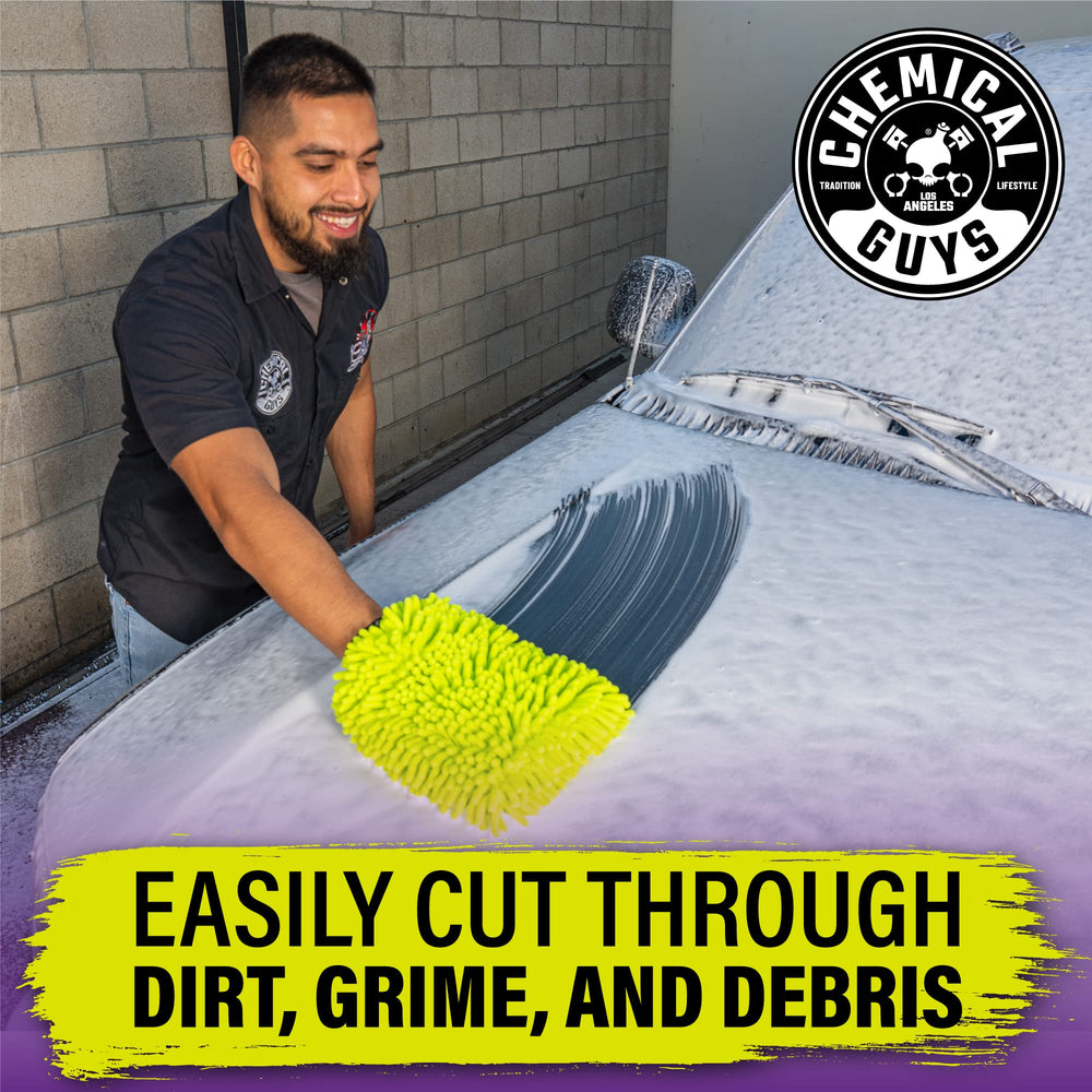 Wash in direct sunlight with Maxi Suds II for effective cleaning