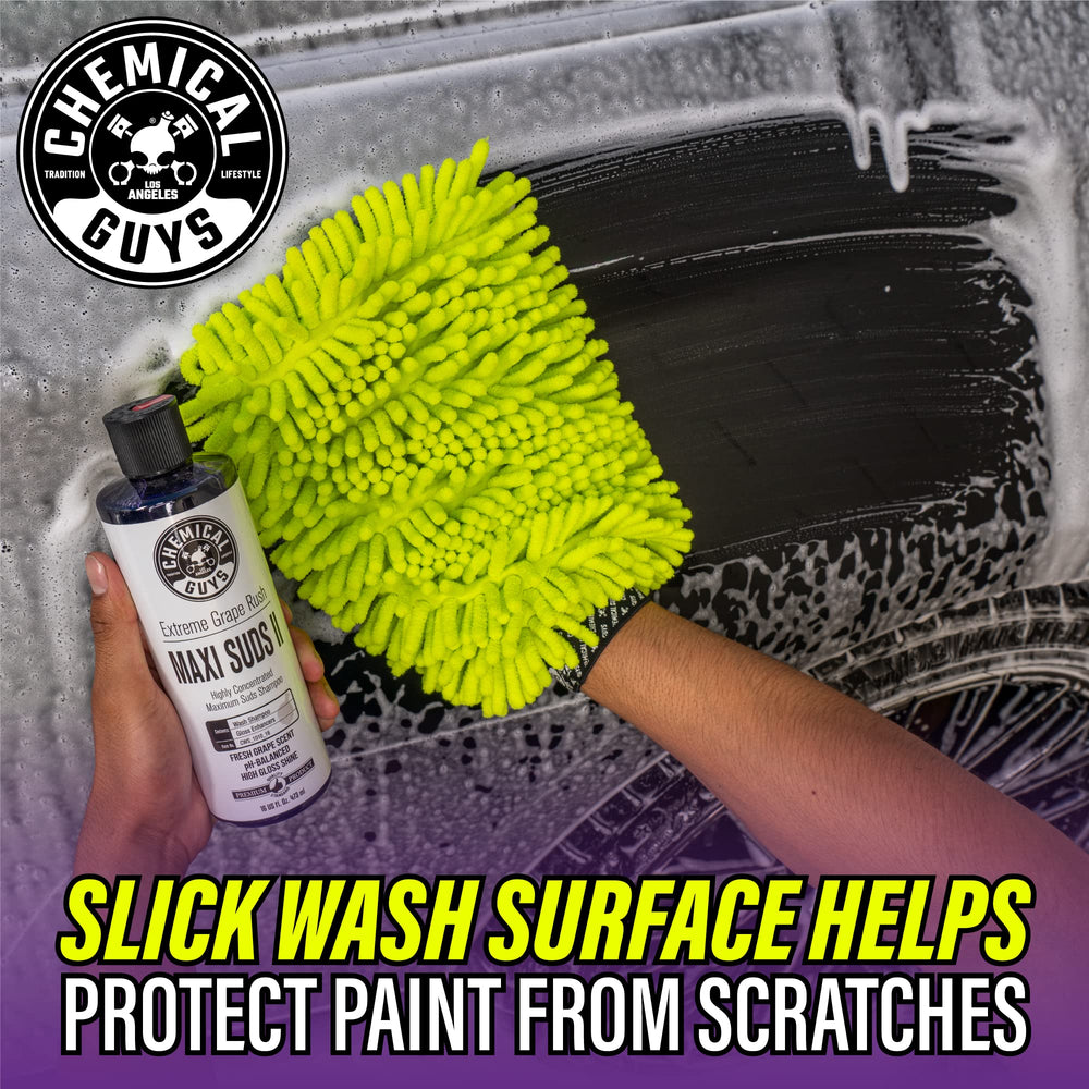 Wax-safe Maxi Suds II protects existing coatings during washing
