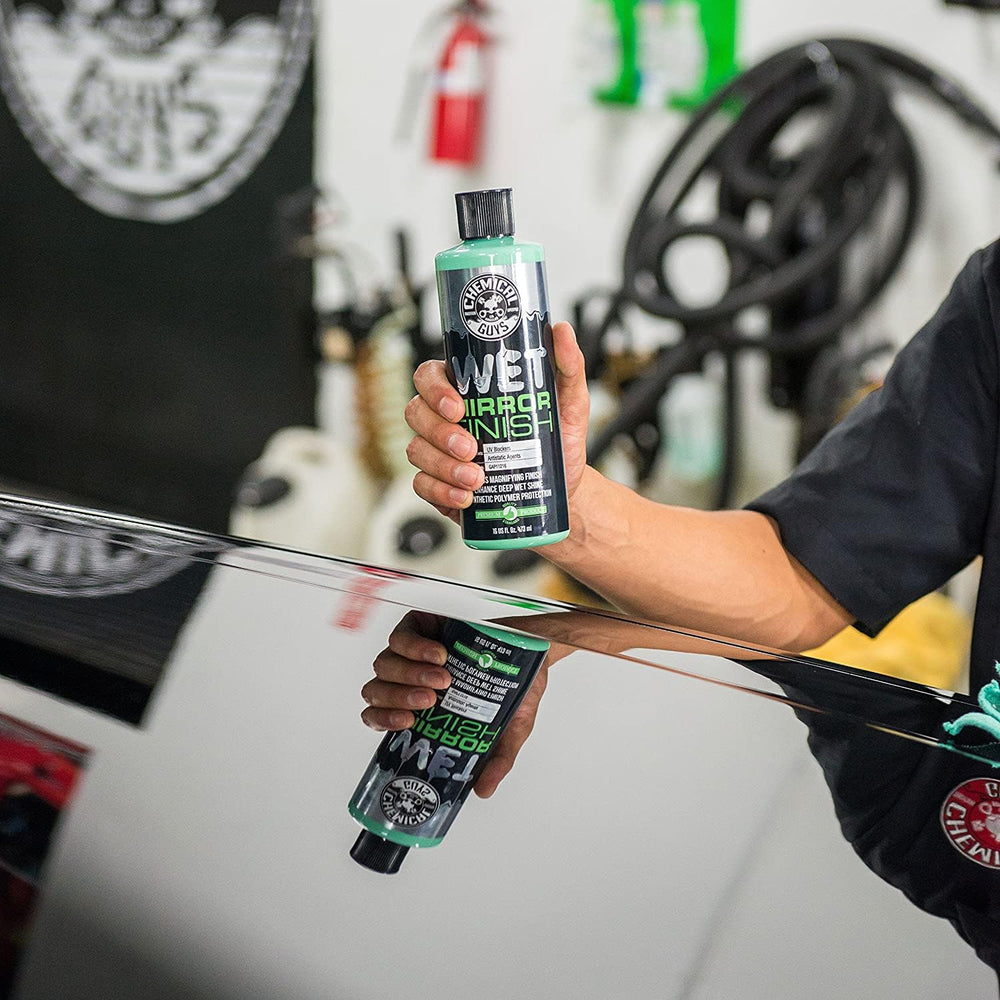 Wet Mirror Finish glaze applied with a dual-action polisher delivers a smooth shine.