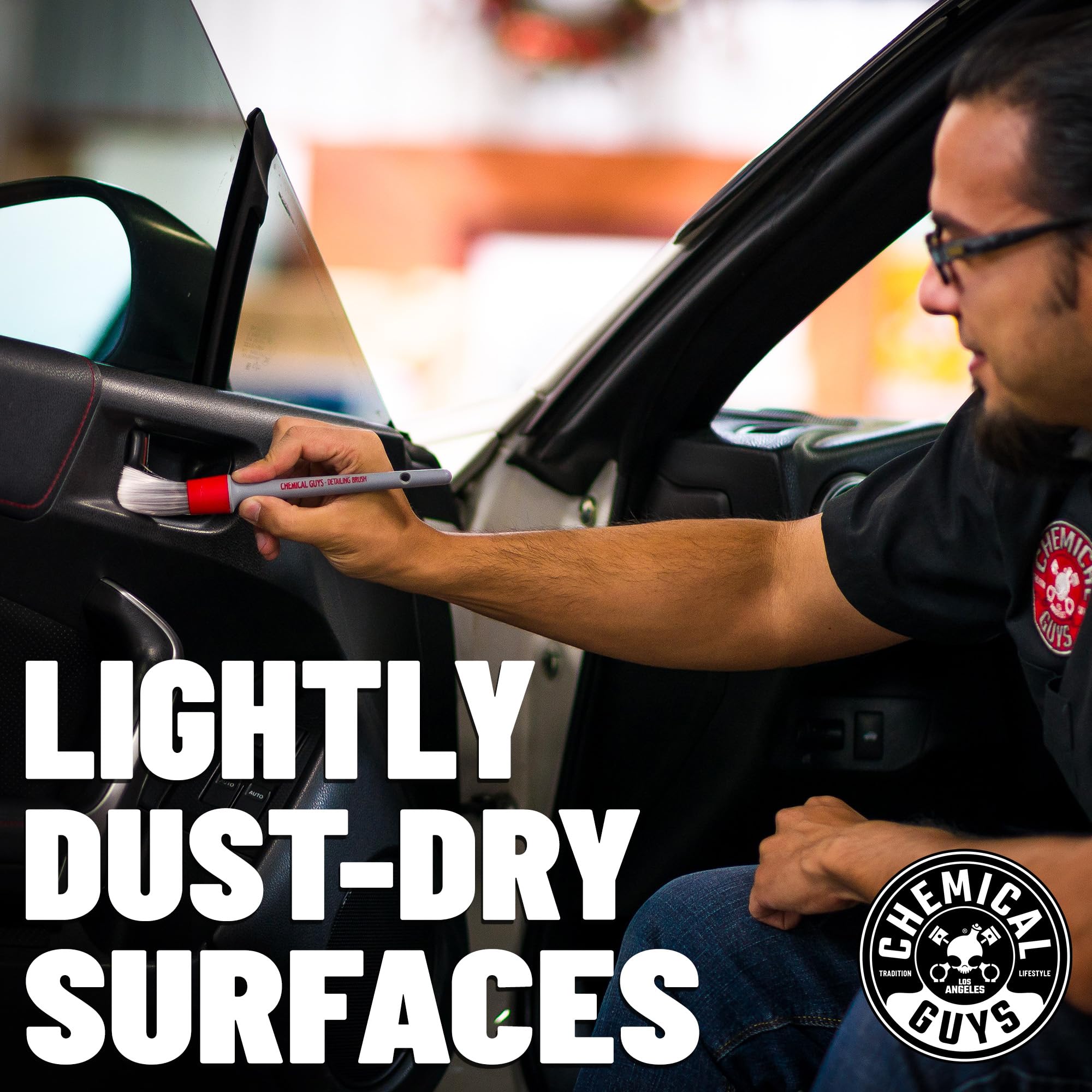 Chemical Guys car interior cleaning kit HOL499 ready for DIY detailing