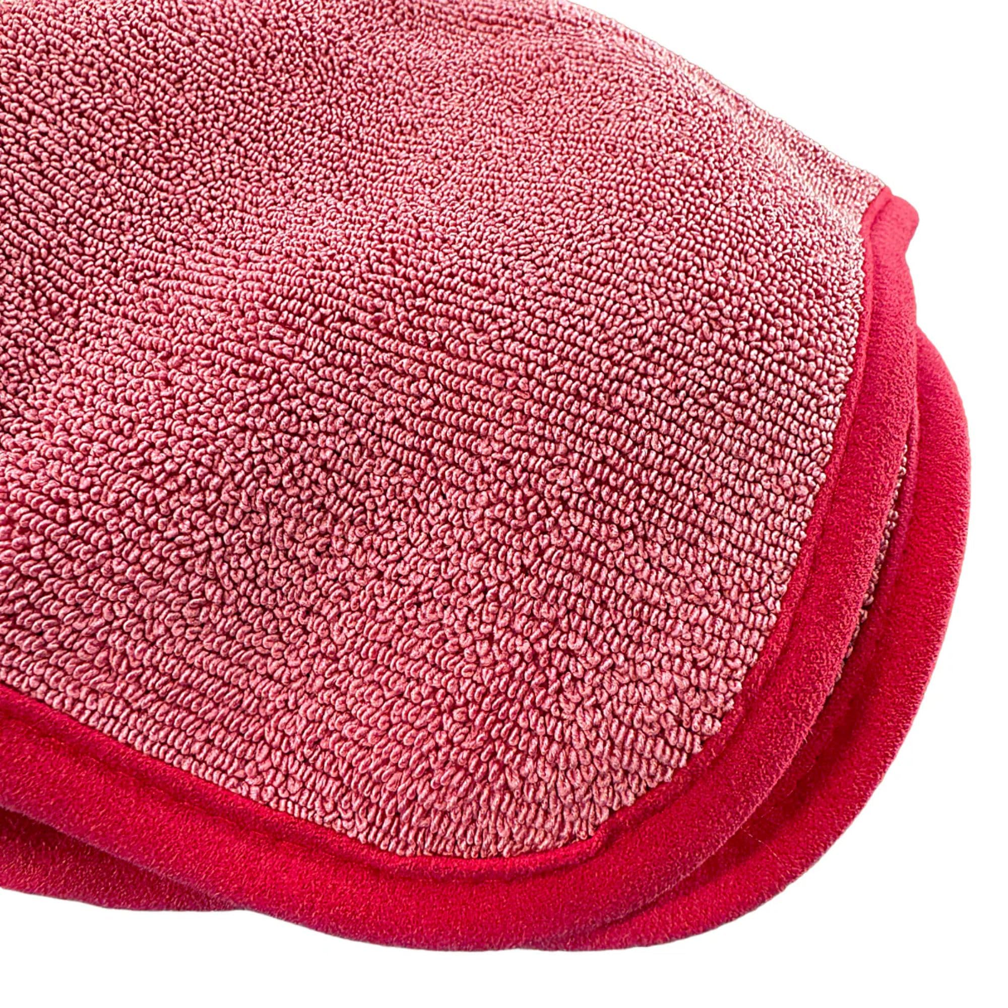 Clean Mr. Twister Microfiber Towel streak-free drying helps achieve shine without lint.