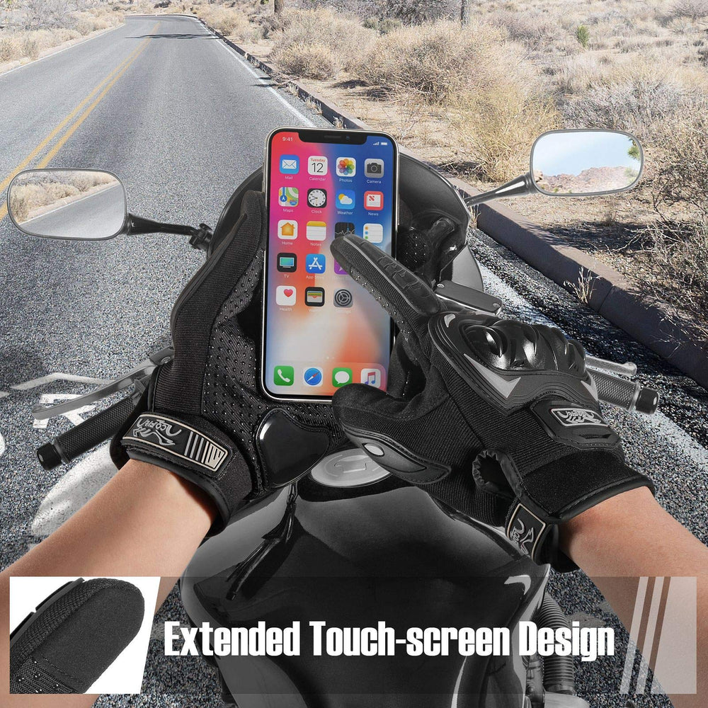 COFIT gloves showcase palm grip with silicone for better handlebars control.