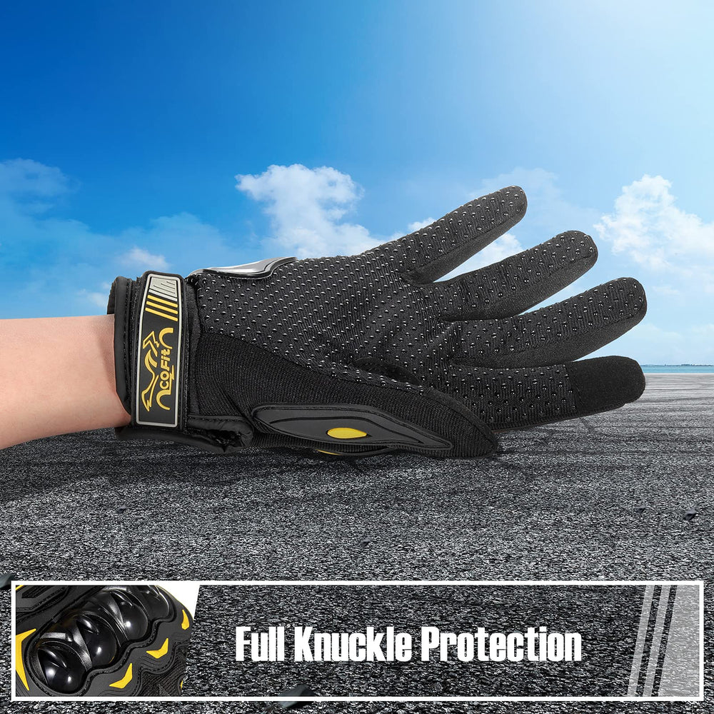 COFIT gloves provide knuckle protection for safer quick maneuvers.