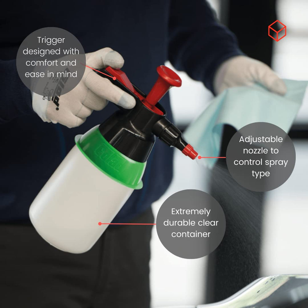 Colad chemical-resistant spray bottle handles water-based and solvent degreasers.