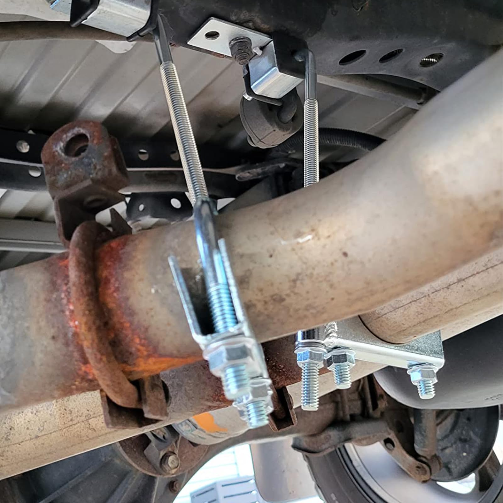 COROTC wide compatibility supports most 2.5-inch exhaust systems for reliable use.