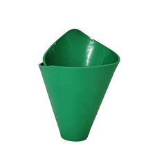 Cosikmai oil funnel with a flexible alloy body adapts to tight spaces during oil changes