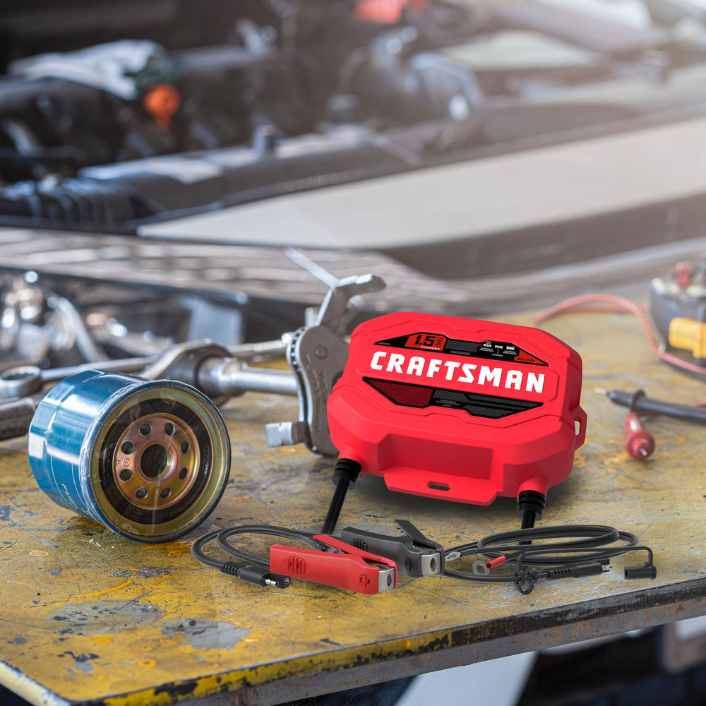 Craftsman CMXCESM259 compact-design unit suitable for cars, motorcycles, and marine batteries