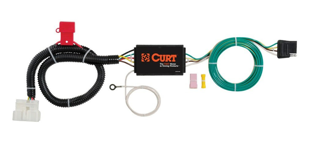 CURT 56291 OE connector with dust cover protecting the socket for reliable trailer wiring