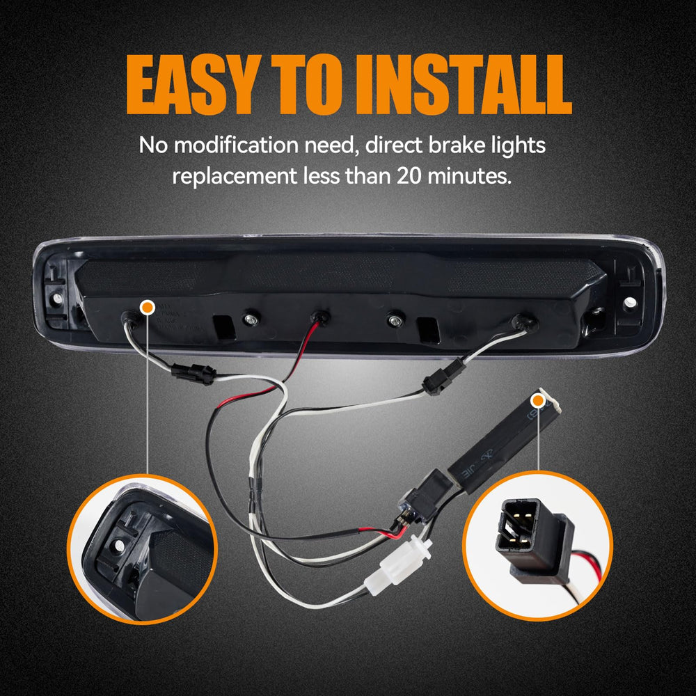 CXDAR cargo light with ten white LEDs for interior bed illumination.