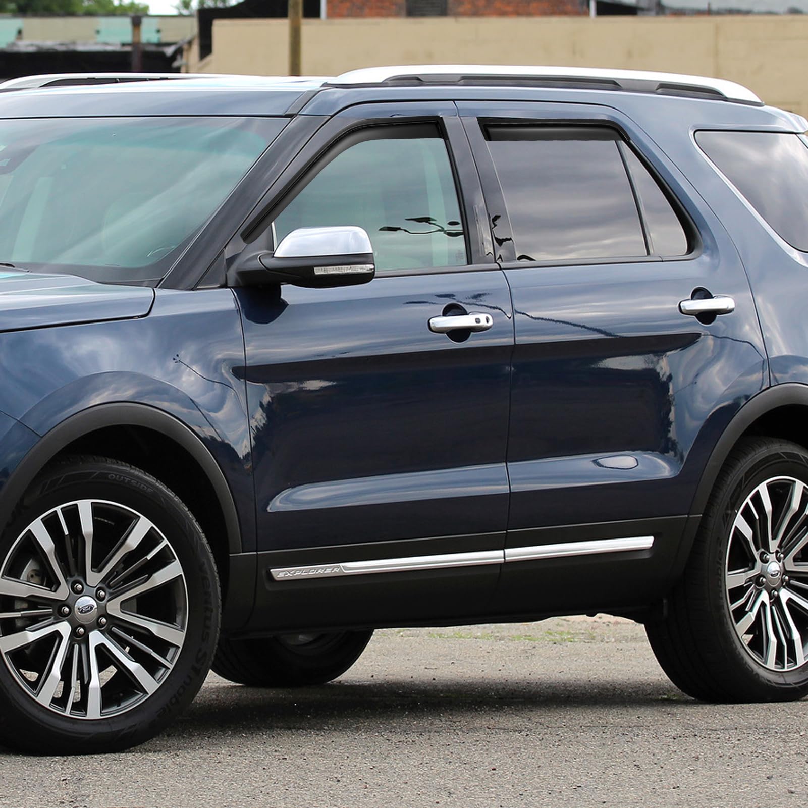 Cxdar Explorer side vents rain guards maintaining ventilation during rain