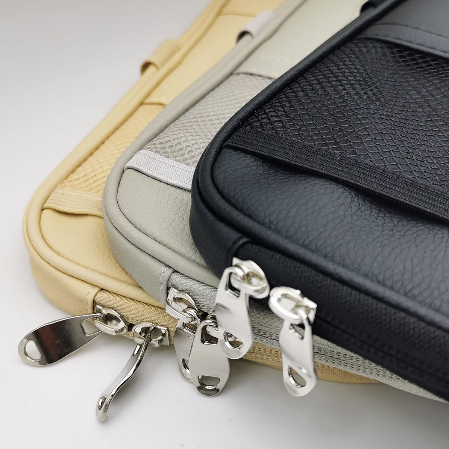 Da by Car Sun Visor Organizer elastic bands fit most visors for quick mounting.