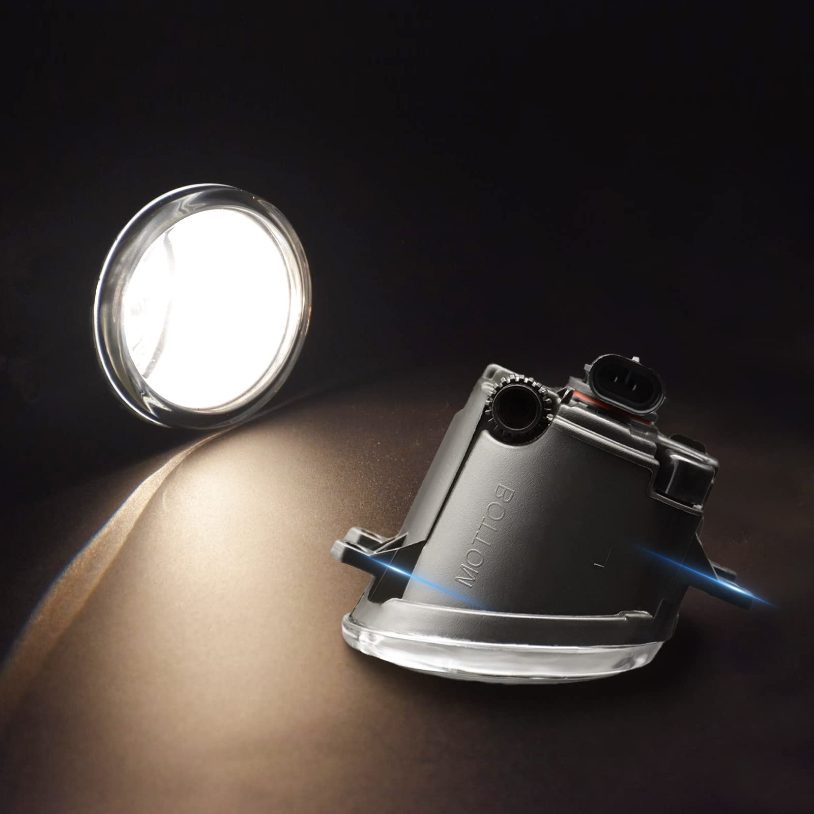 Daikokuya fog light for 4Runner 2010-2013 – IP67 waterproof design enhances all-weather reliability.