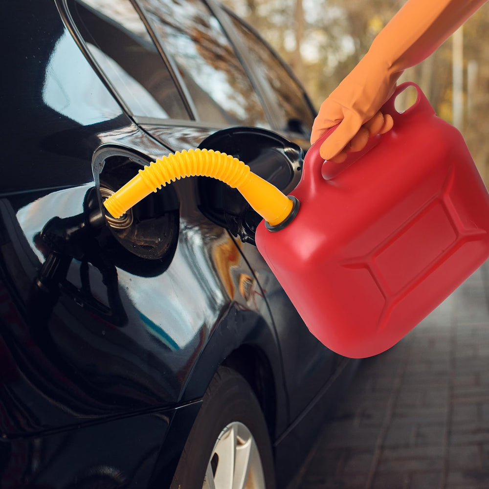 Datanly spout caps and gaskets ensuring a tight, spill-free seal.