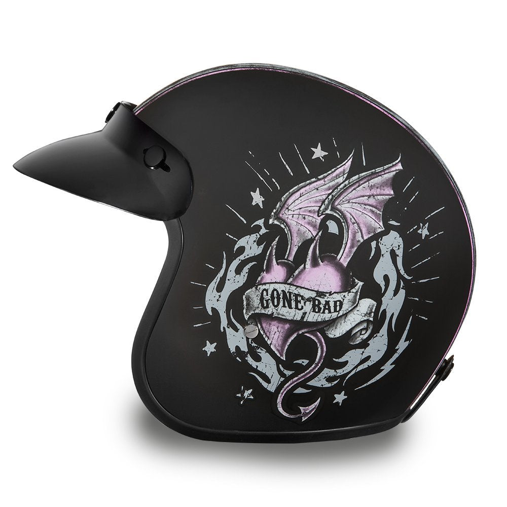 Daytona helmet cover included, protects your investment between rides.