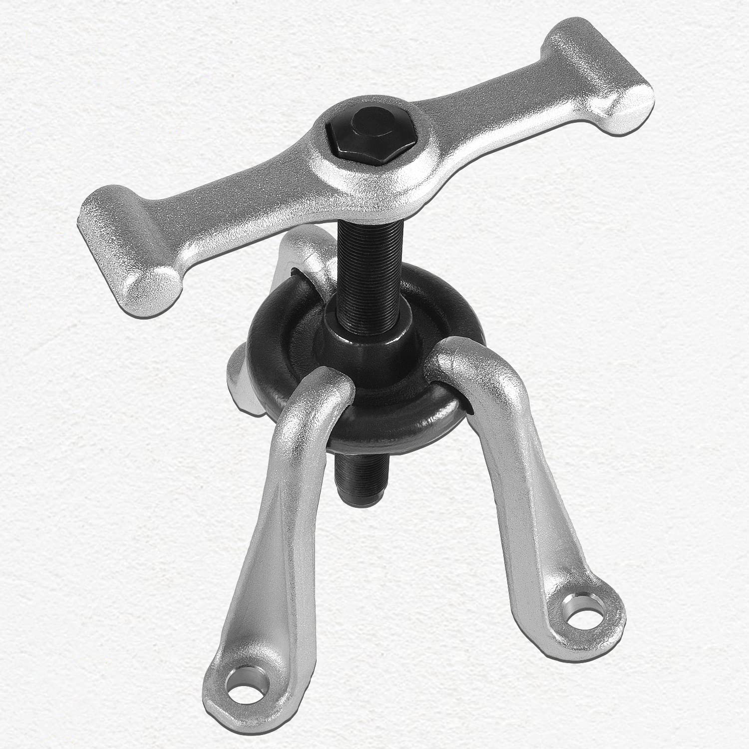 DearChan hub puller three-arm setup enables even pressure distribution.