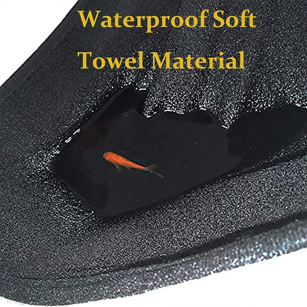 DECKALY soft-touch front surface for comfortable driving after workouts.