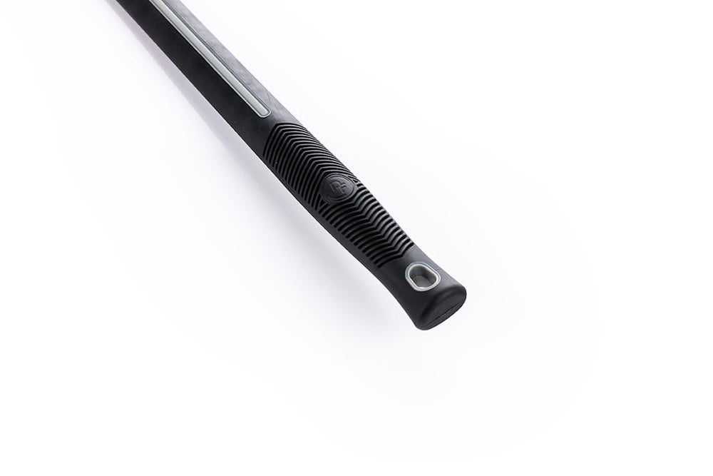 Detail Factory Fender Well Brush has a rubberized head that protects paint.