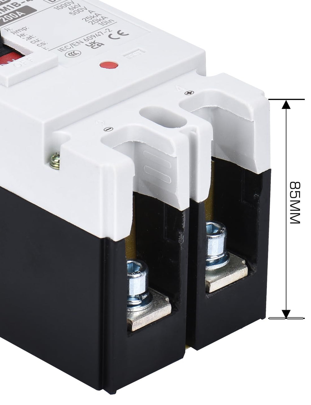 DIHOOL 2P compact DC breaker footprint for tight spaces