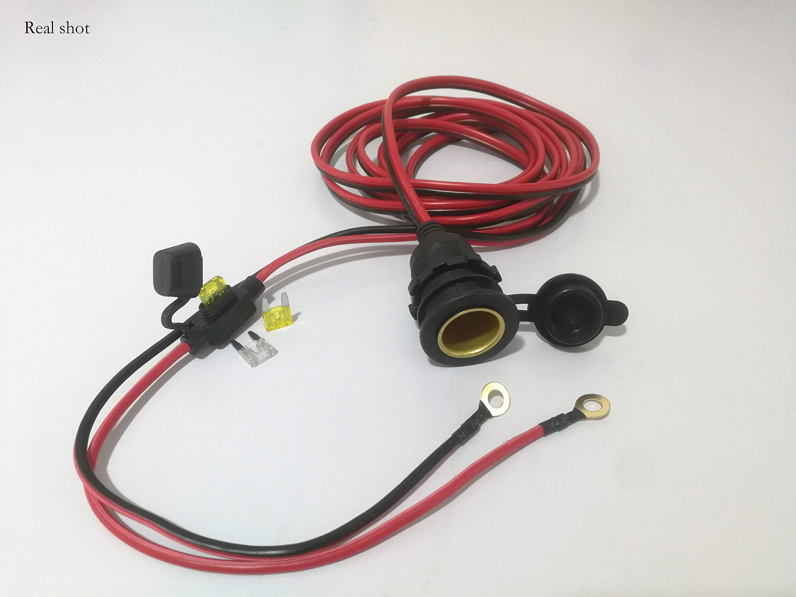 Dongge built-in 20A fuse with two spare fuses for protection.