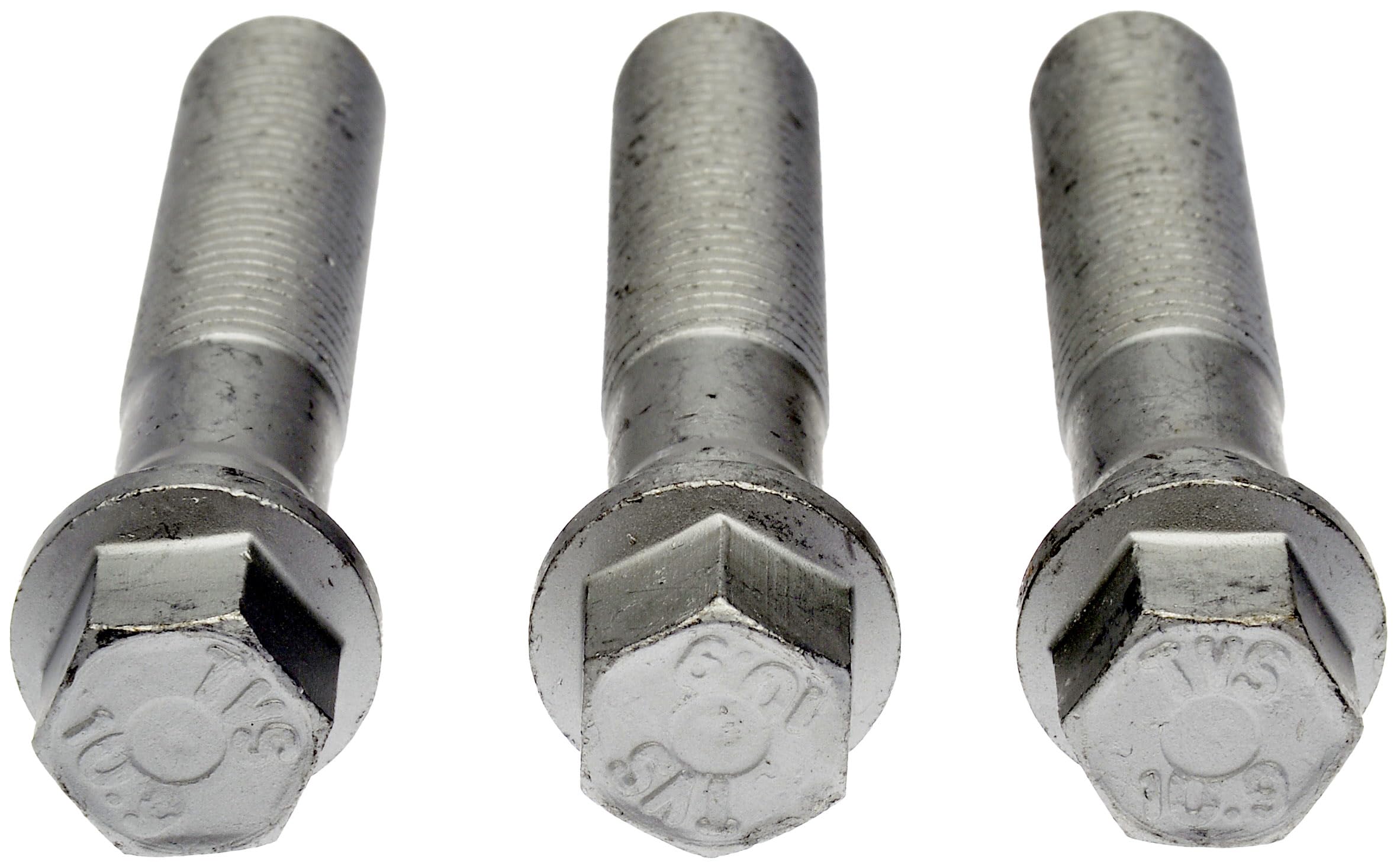 Installed Dorman 917-517 bolt confirms secure hub mounting in real-world use.