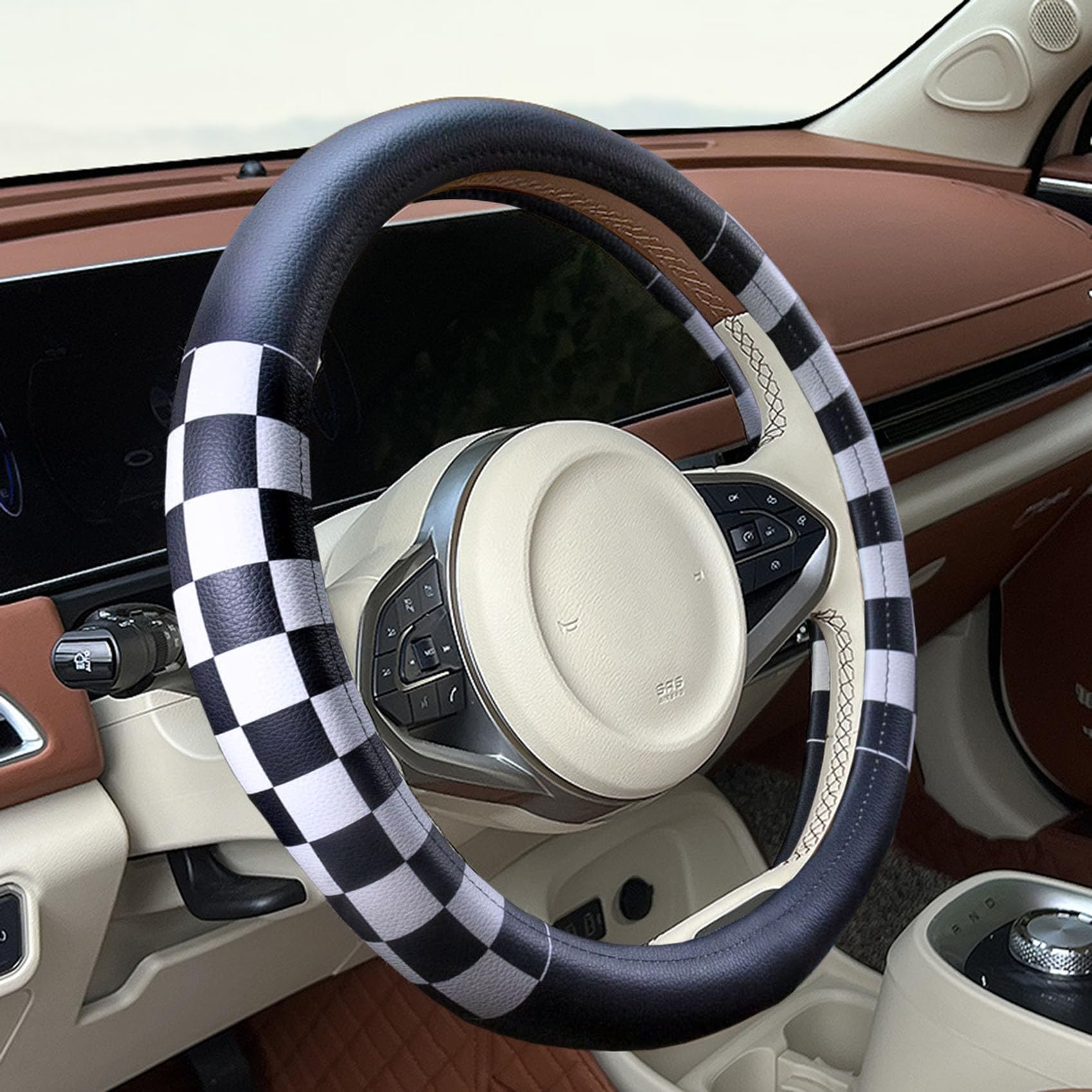 Dotesy universal anti-slip wheel cover improves grip in hot summers and cold winters.