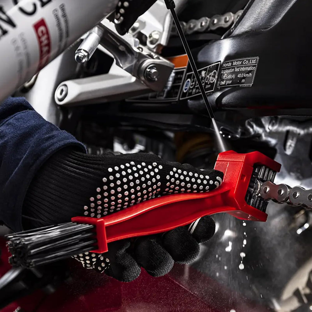 Mini bike compatibility with the 420 chain kit for versatile builds.