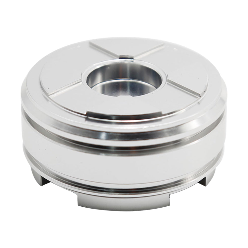 Pinless design close-up highlights leak-free bore sealing.