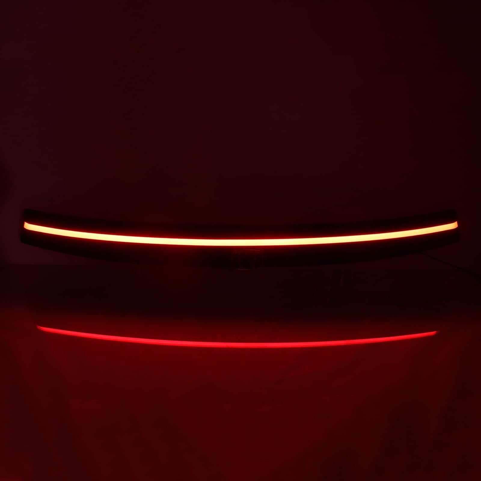 ECAHAYAKU welcome light illuminates entry for the CR‑V.