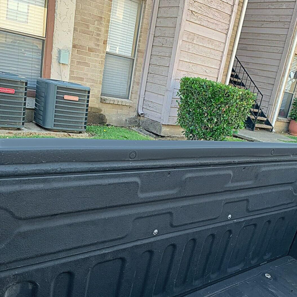 Installed look on the 2007–2013 Toyota Tundra tailgate
