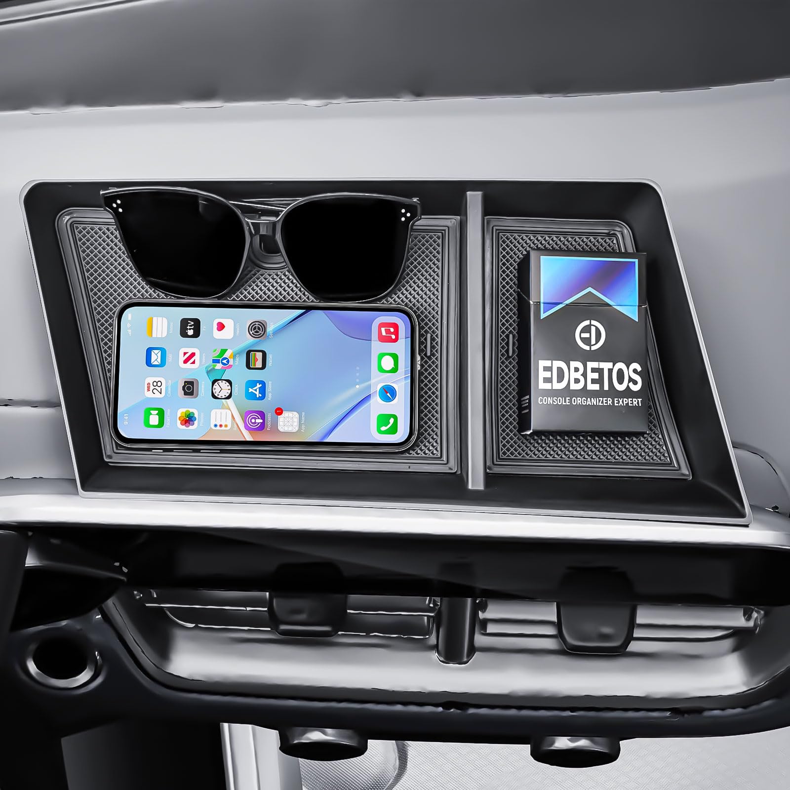 EDBETOS tool-free installation fits behind the 11-inch Trax display for easy setup