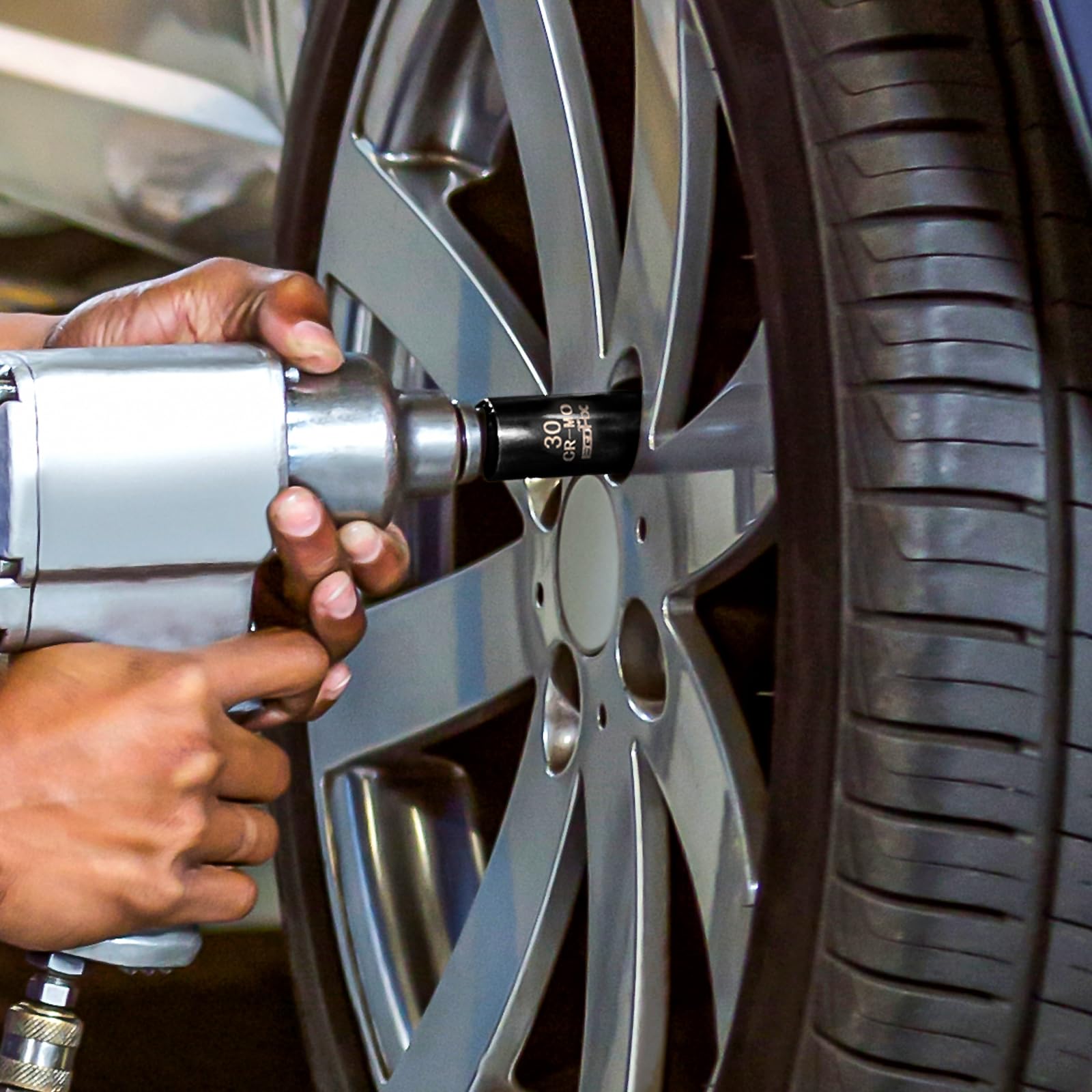 EGOFIX 35mm socket with wear-resistant finish for long-lasting performance